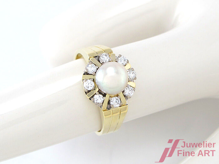 Ring mit Perle & Diamantbesatz ca. 0,40 ct - 585/14K Gelbgold - 7,1 g -Gr.56