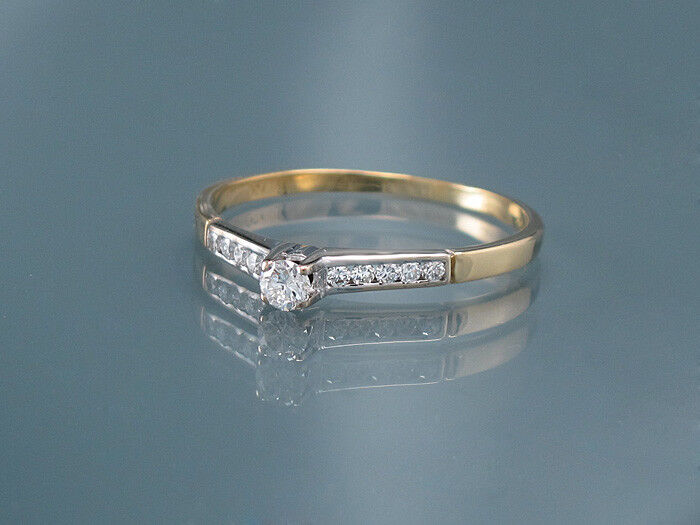Ring mit Brillanten ca. 0,30 ct in 750/18K Gelbgold/Weißgold - 2,0 g - Gr. 62
