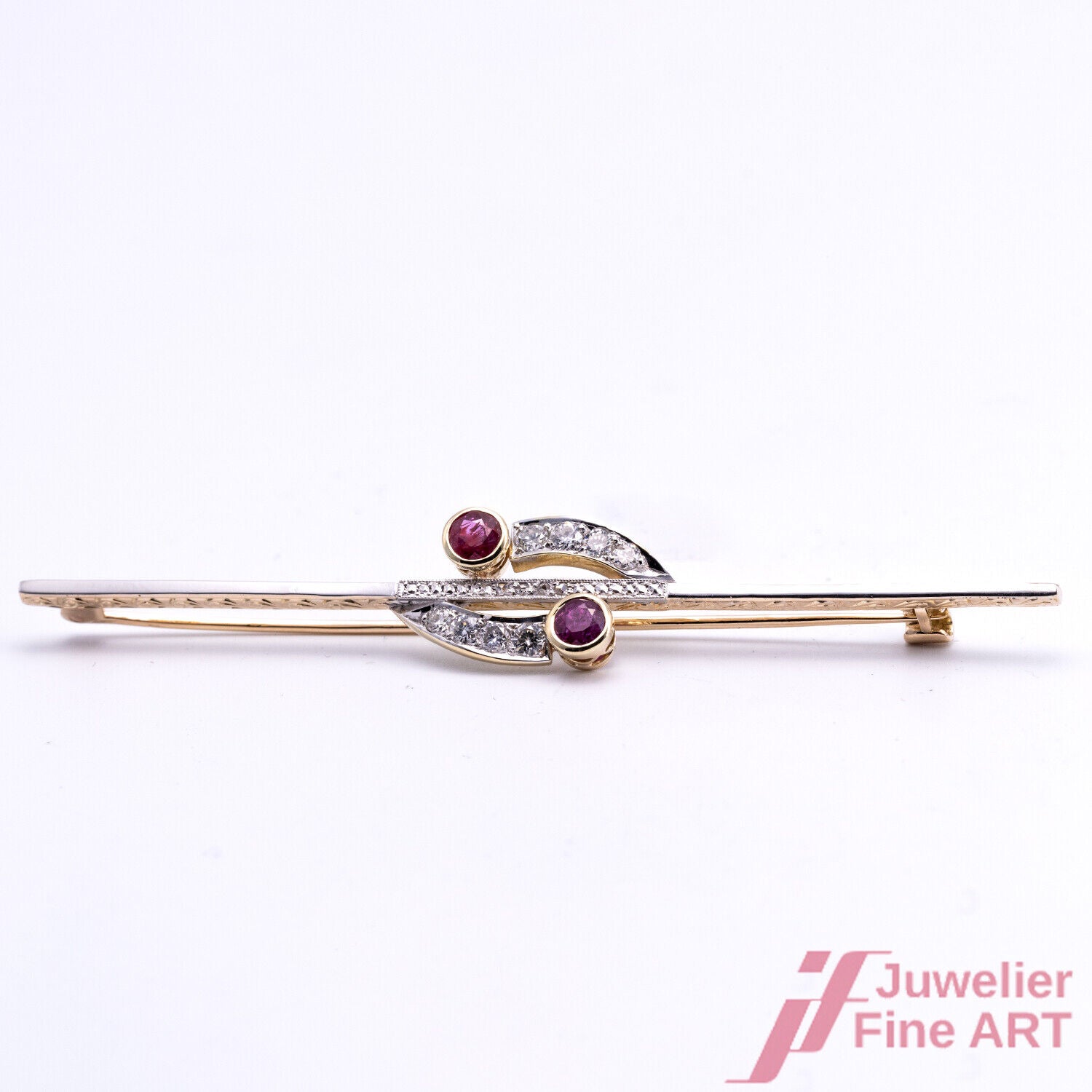 Brosche - 14K/585 Gelbgold - Diamanten ca. 0,30 ct W/P + 2 Rubine ca. 0,50 ct