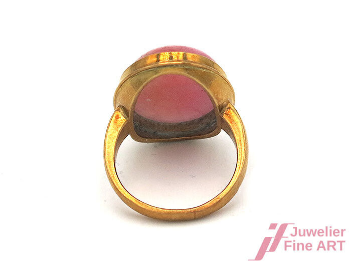 Ring in 18K750 GG mit einem rosa Jade Cabochon ca. 15 ct - 10,8 g - Gr. 53 - TOP