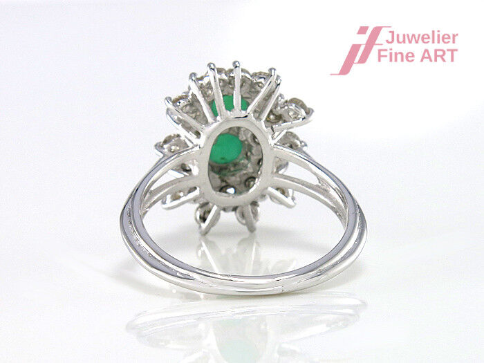 Ring in 14K/585 WG - 2 Smaragde Cabo. - Brillanten 1,30 ct W/P - Gr. 56,5 6,1 g