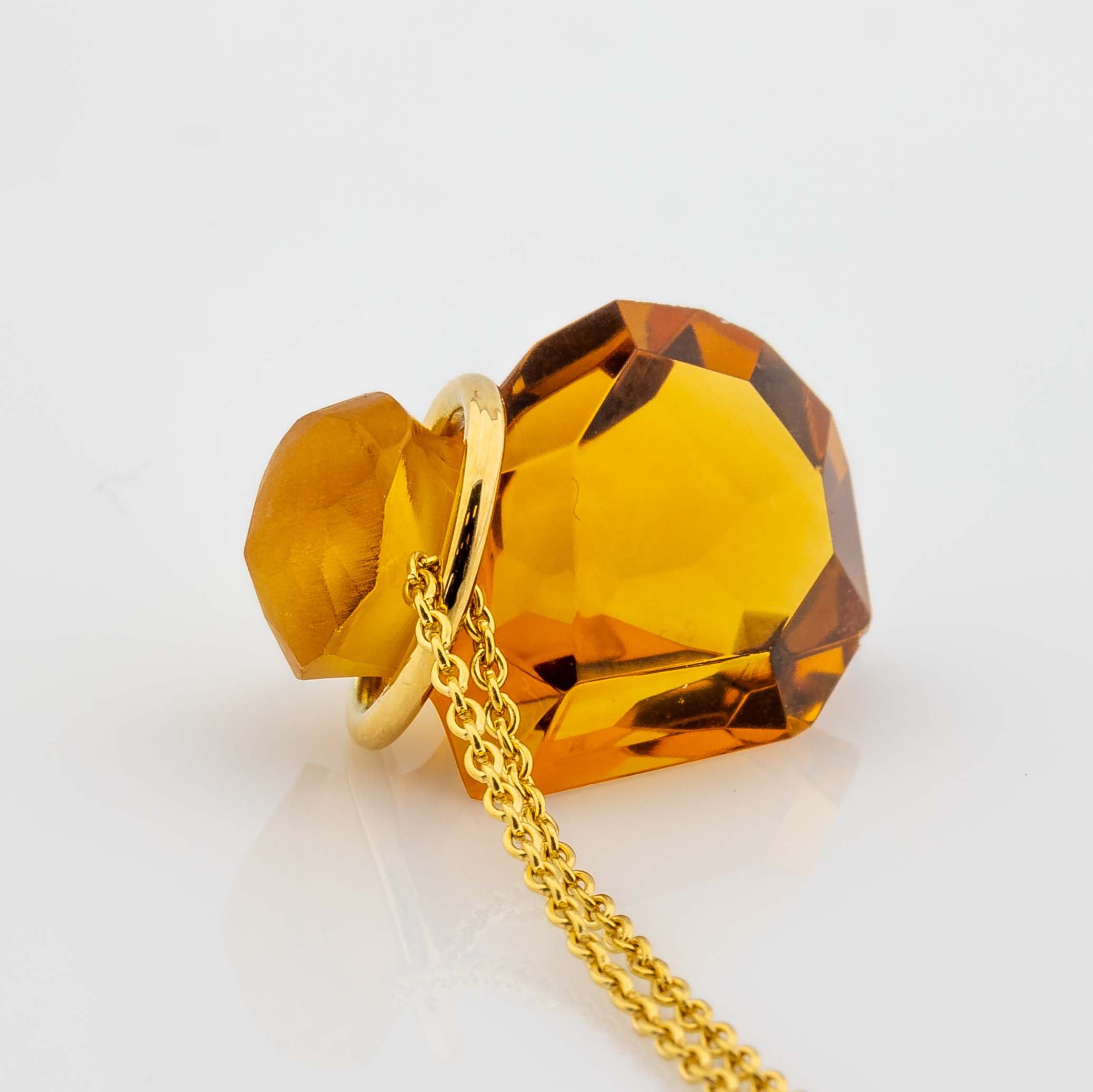 Kette mit Citrin-Anhänger 750/18K Gelbgold L: 61cm 6,25g