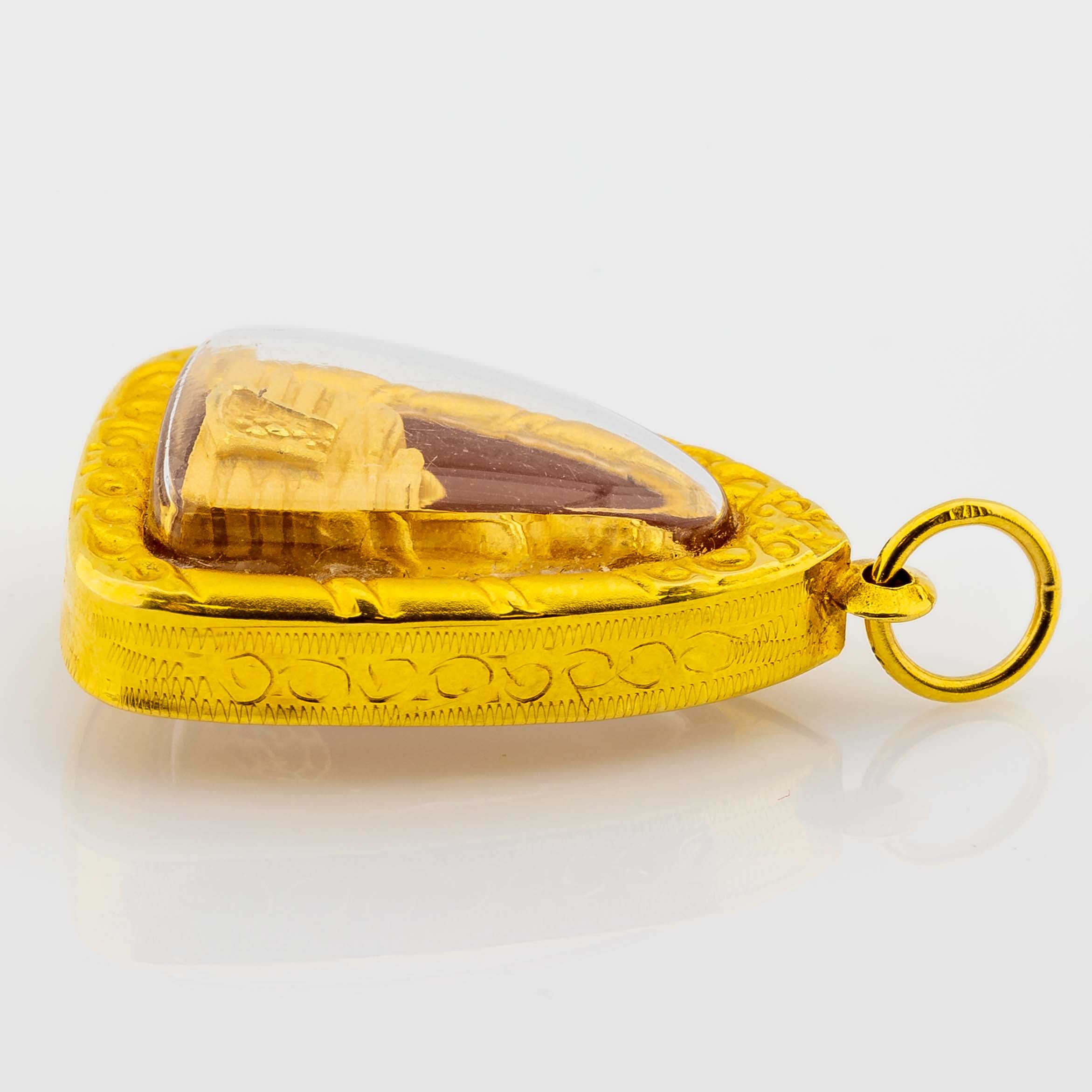 Buddha-Anhänger 750/18K Gelbgold L: 2,8cm 3,84g