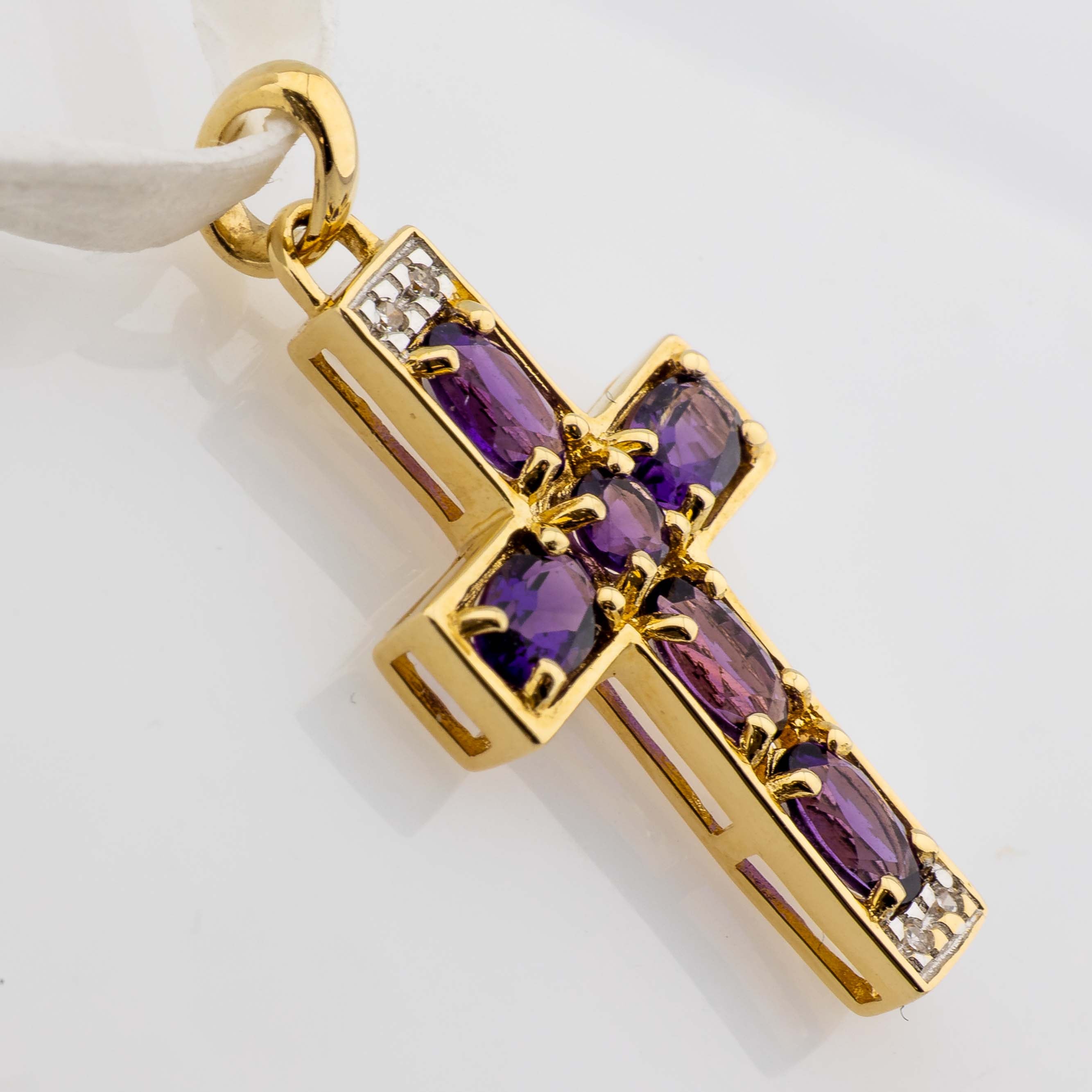 Kreuz-Anhänger 585/14K Gelbgold Amethyst, Diamant 0,04ct H/SI1 L: 2,5cm 2,38g