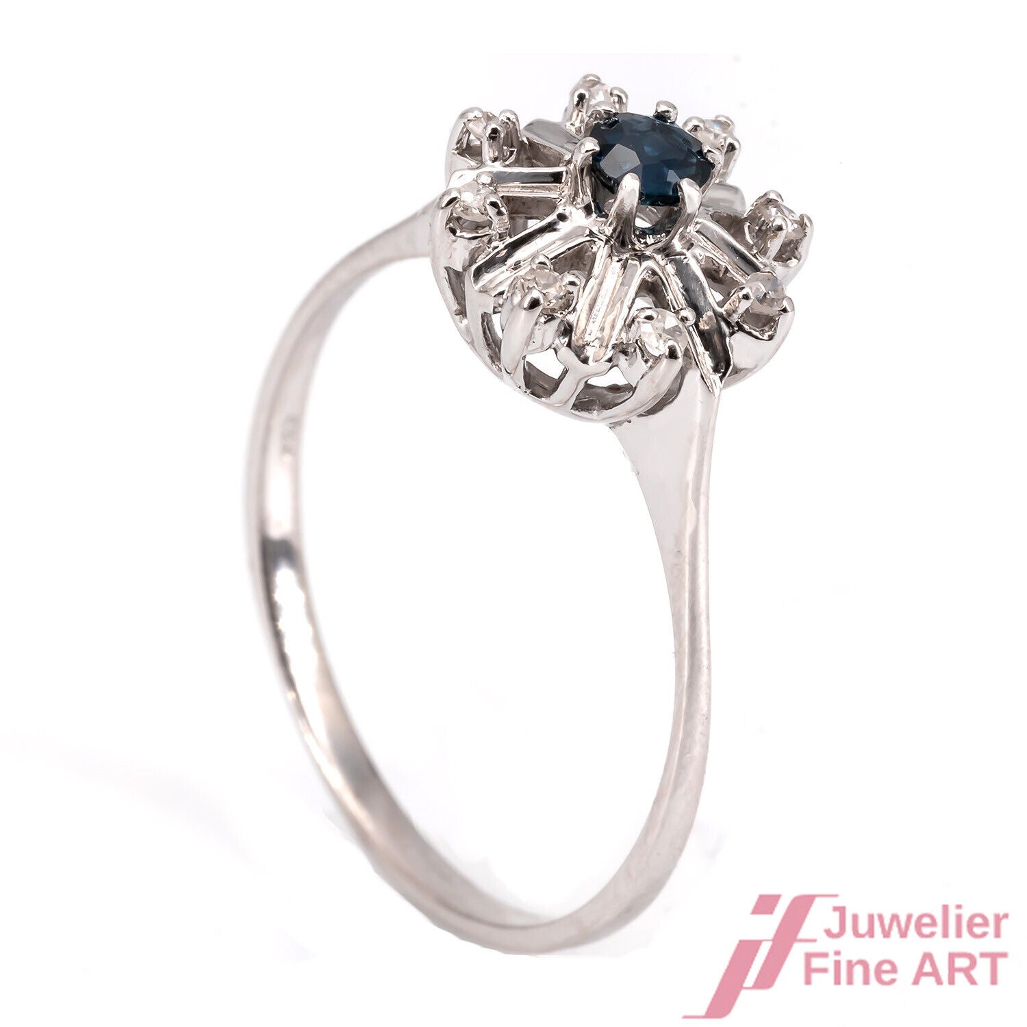 RING 14K WG - 1 Saphir 0,10 ct + 8 Diam. zus. ca. 0,08 ct W/si - 2,6 g - Gr. 60