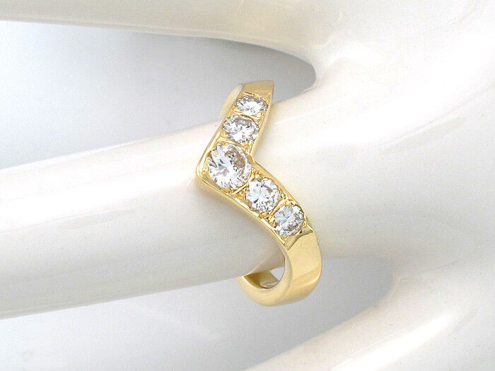 RING - 585/14K Gelbgold - 5 Brillanten ca. 0,65 ct - W/VSI - 5,5 g - Gr. 54
