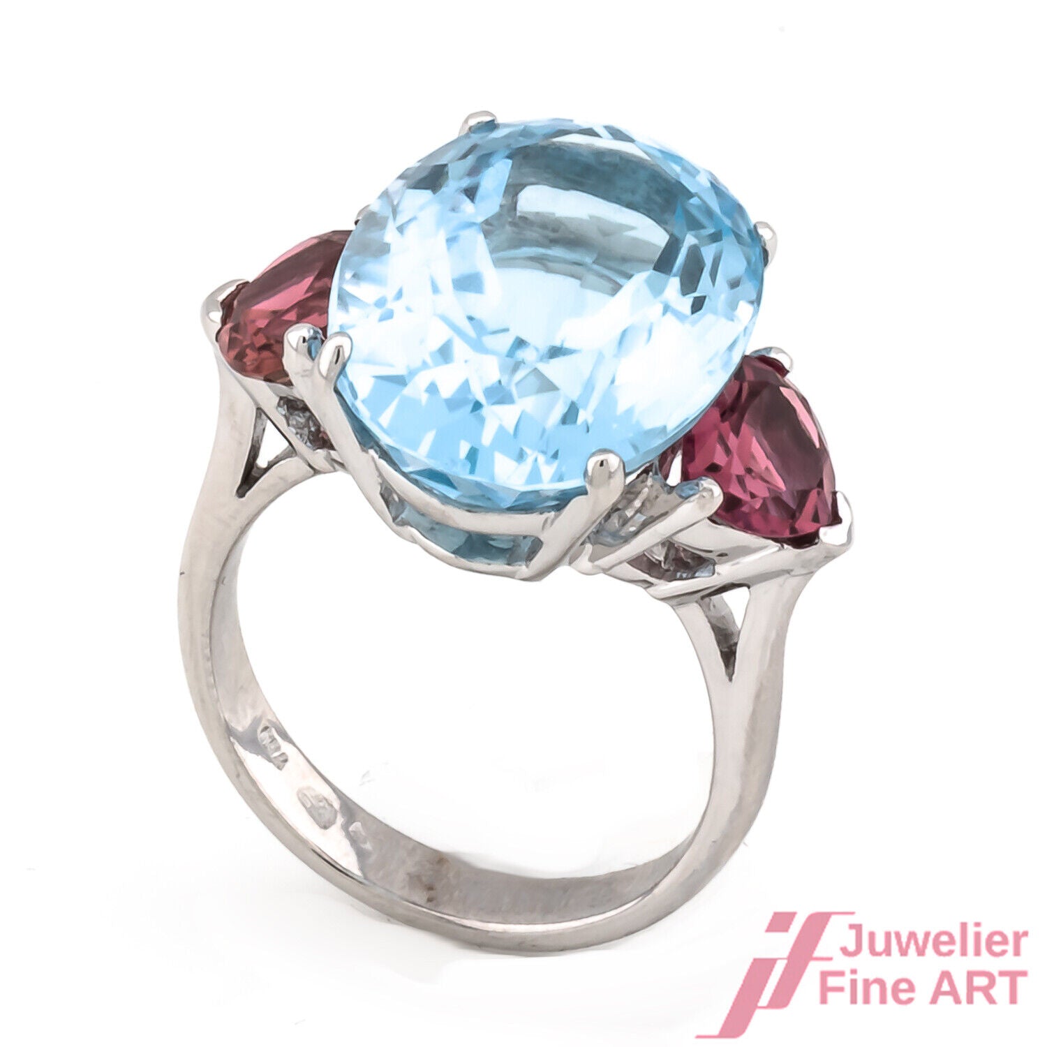 Ring  750/18K Weißgold 1 Blautopas 2 Turmaline Größe 54