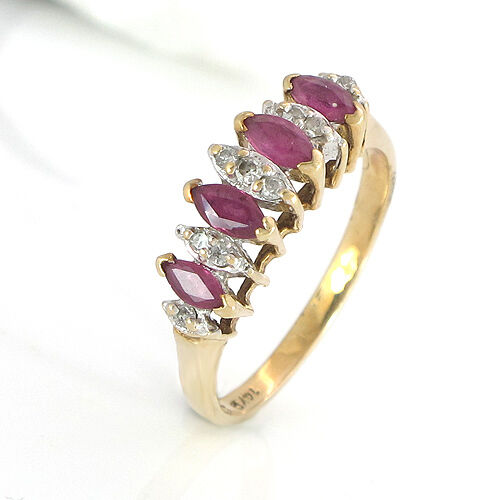 Ring 585/14K Gelbgold Diamanten Rubine rot Navette Größe 52