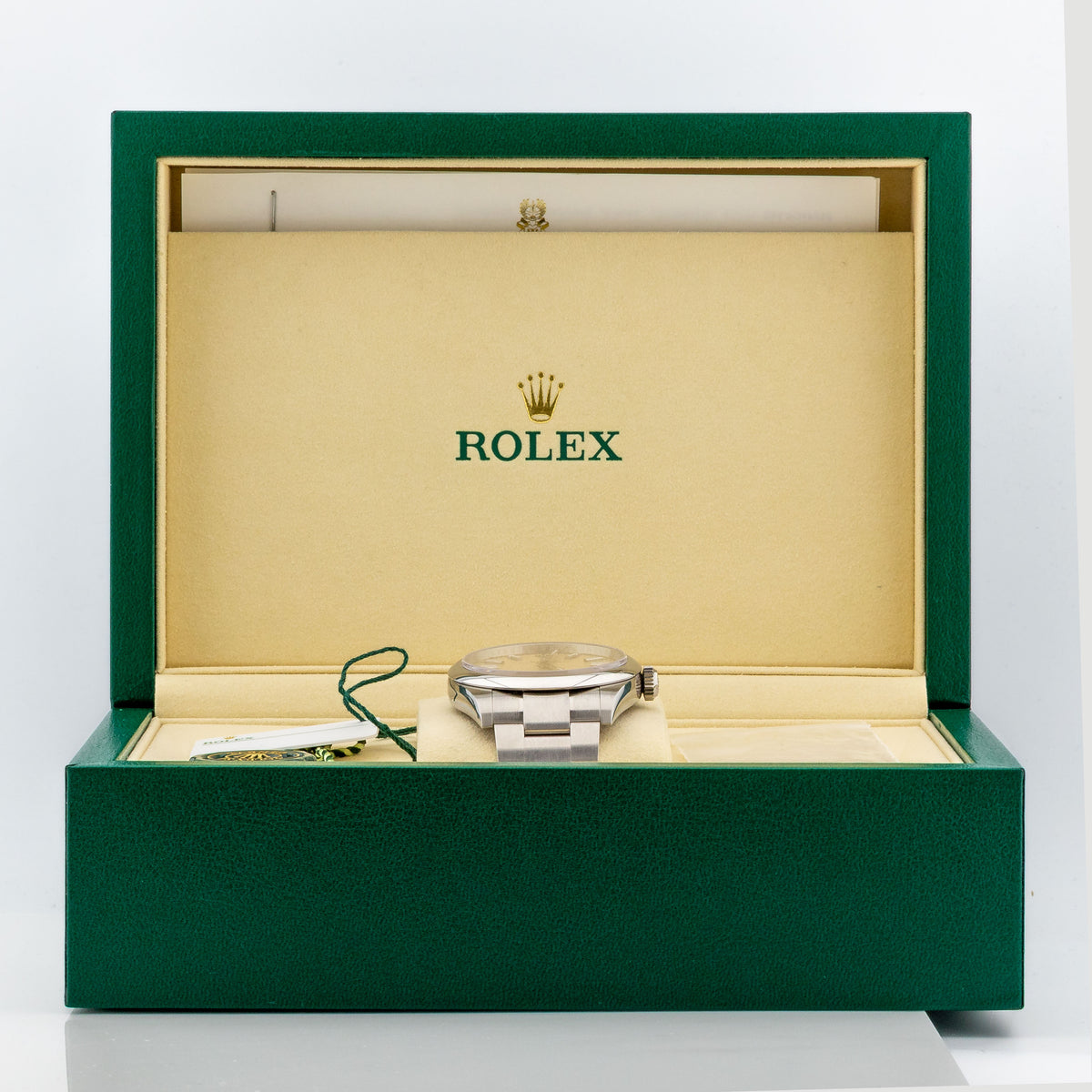 Rolex Oyster Perpetual Date 41 134300 BEIGE Fullset 2025 NEUWERTIG AK28708
