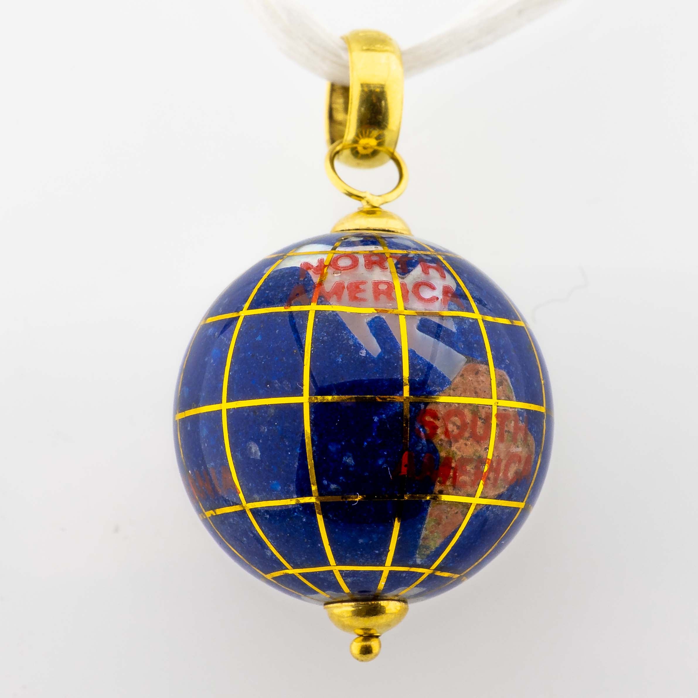 Globus-Anhänger 750/18K Gelbgold aus blauer Emaille und Perlmutt L. 2,5cm 7,39g