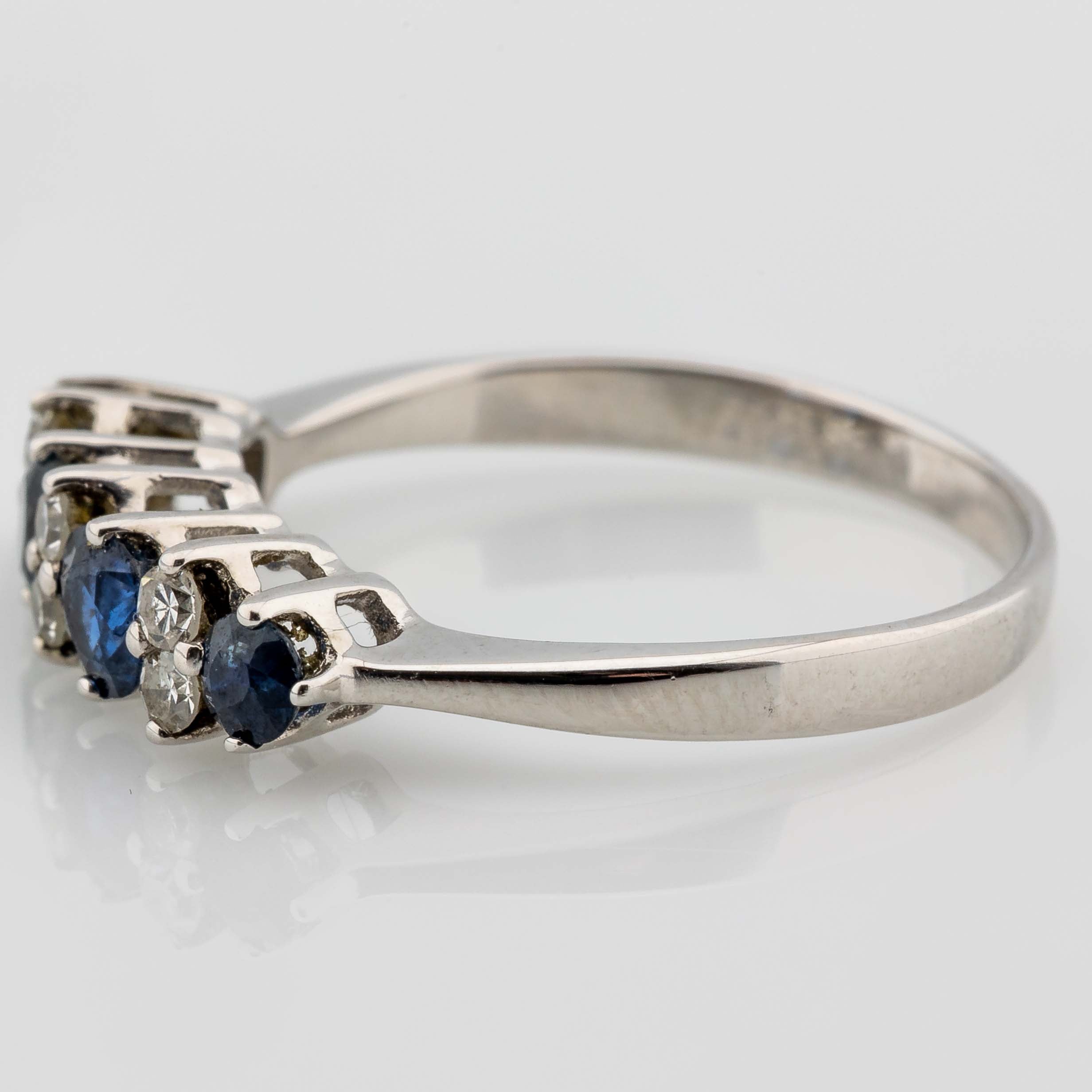 Ring 585/14K Weißgold mit Saphir und Diamanten 1,71g Gr. 49,5