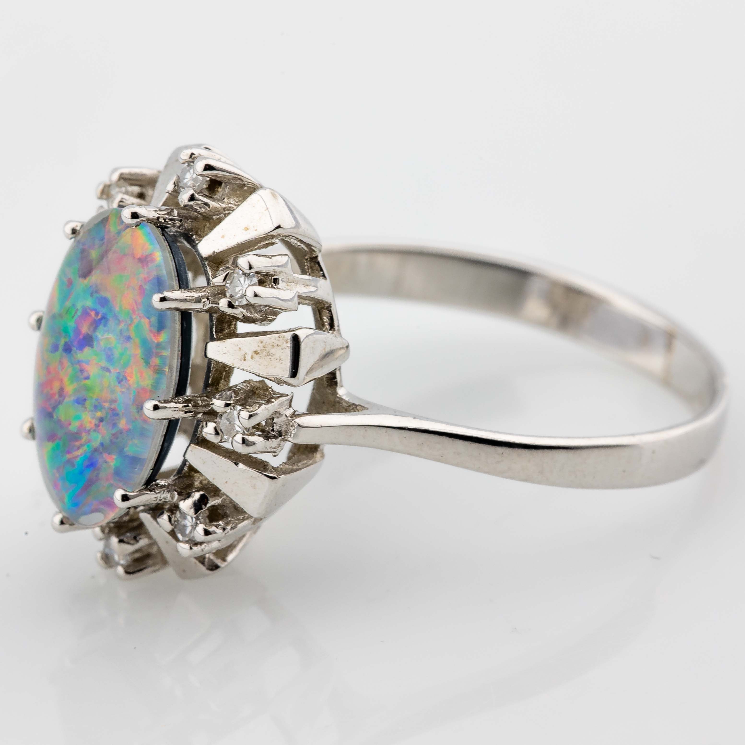 Opal-Ring 585/14K Weißgold Triplette Opal Diamanten 0,12ct W/Si